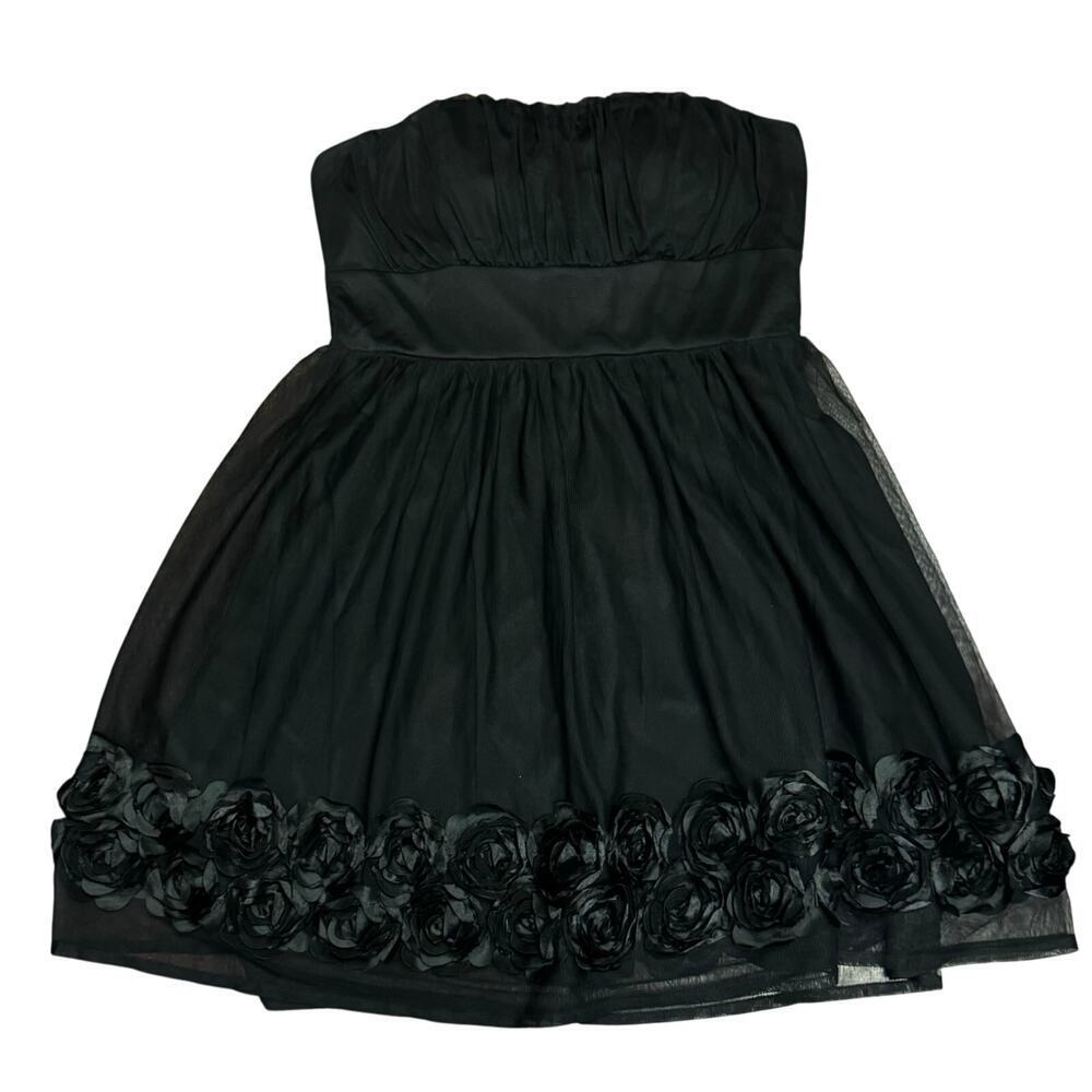 Trixxi Black Sweetheart Strapless Mini Dress Rosettes Hem Homecoming Party SZ L - Picture 2 of 15